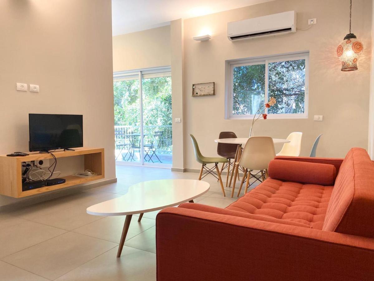 Sea Suites Tel Aviv Esterno foto
