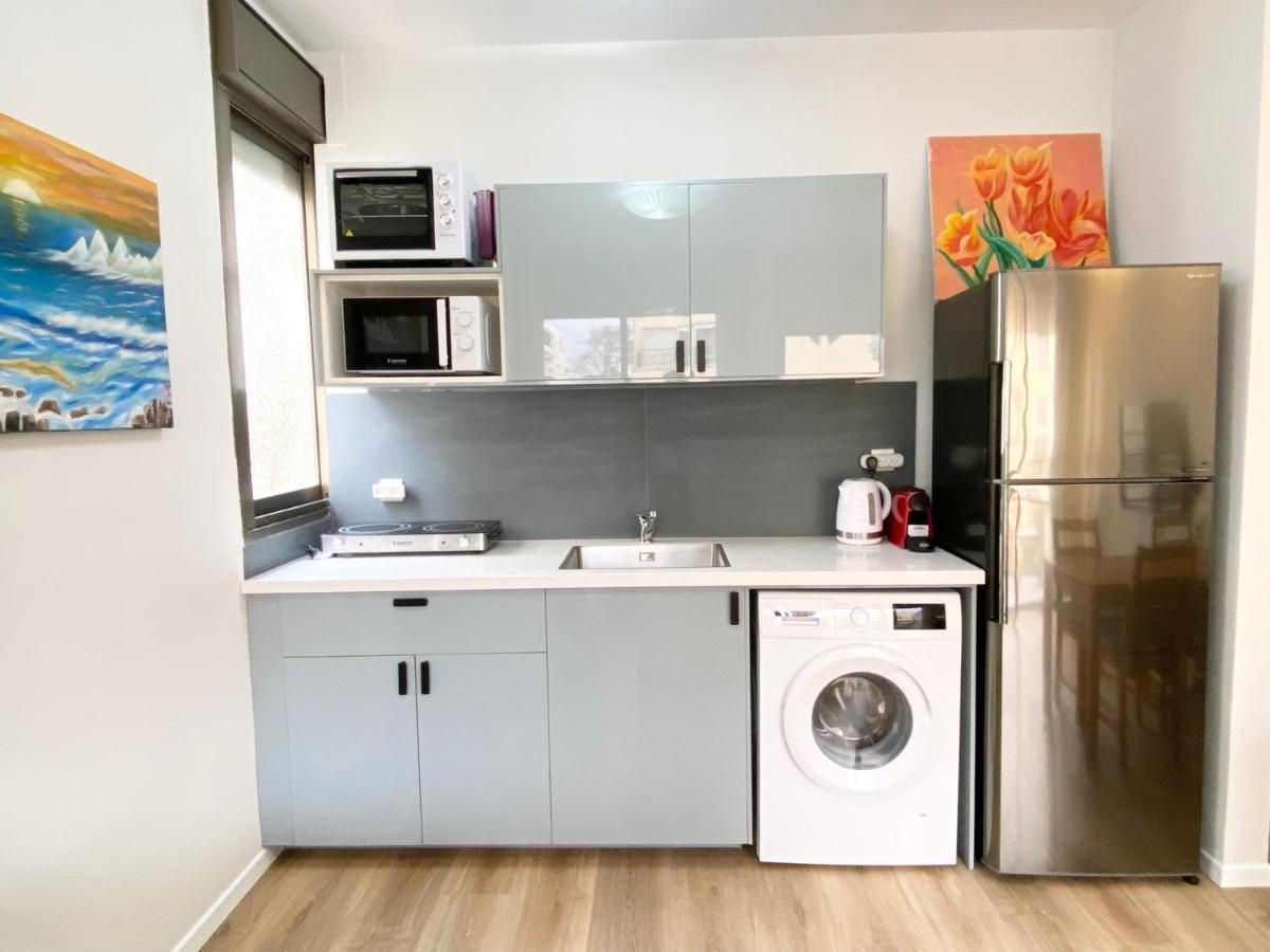 Sea Suites Tel Aviv Esterno foto
