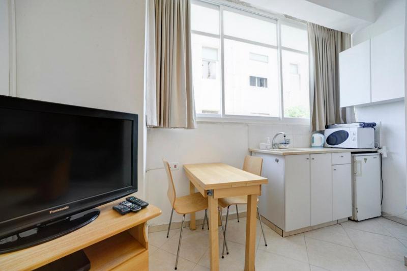 Sea Suites Tel Aviv Esterno foto