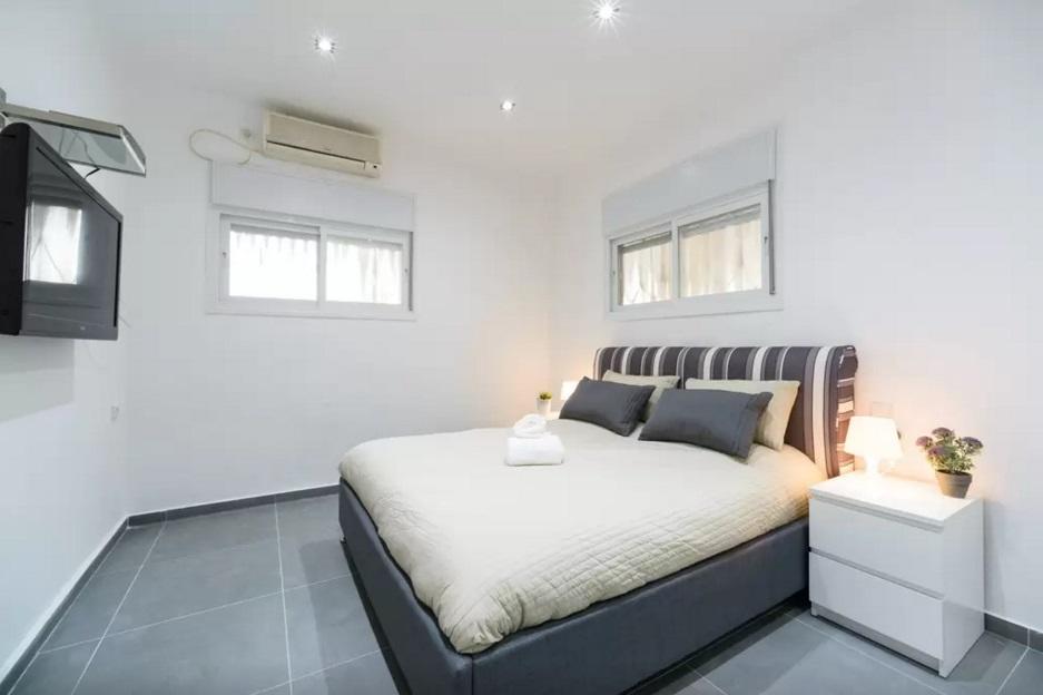 Sea Suites Tel Aviv Esterno foto