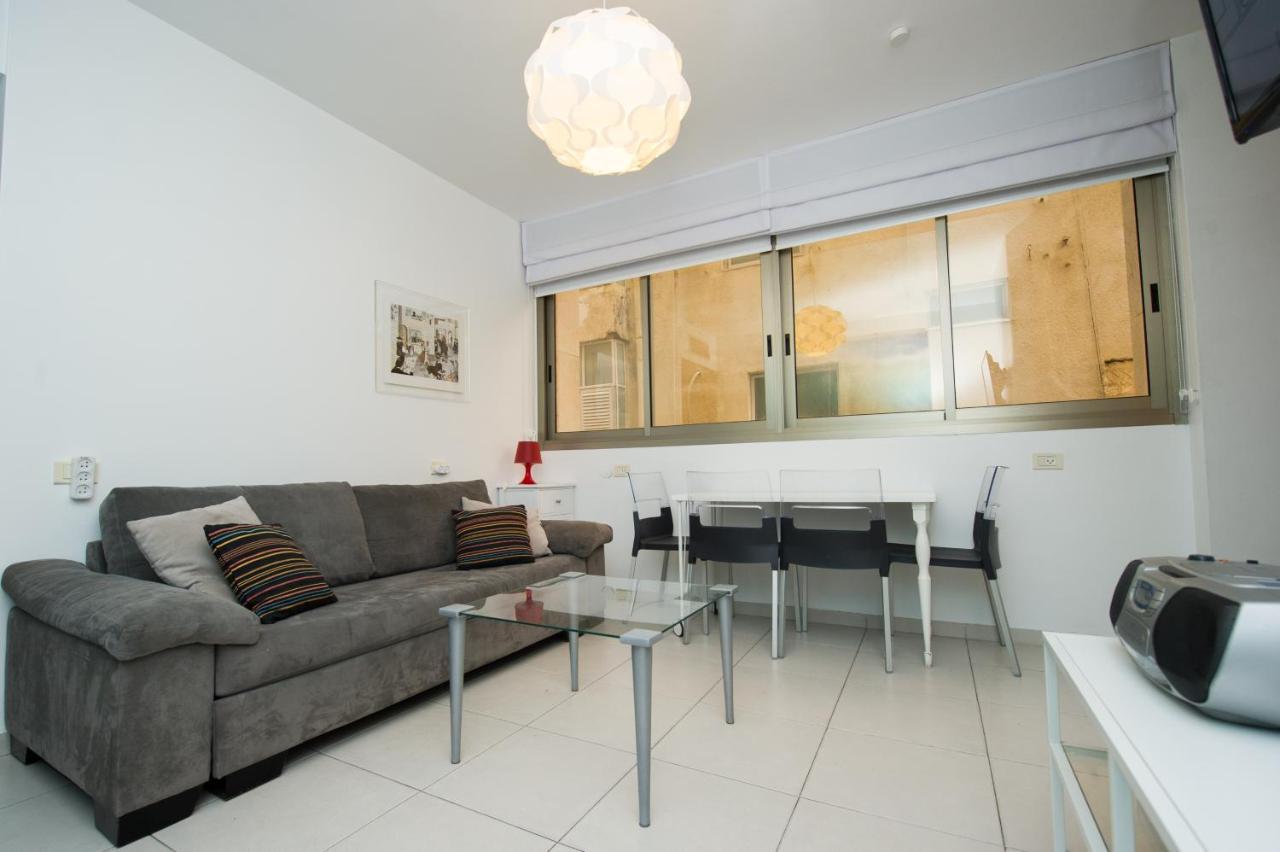 Sea Suites Tel Aviv Esterno foto